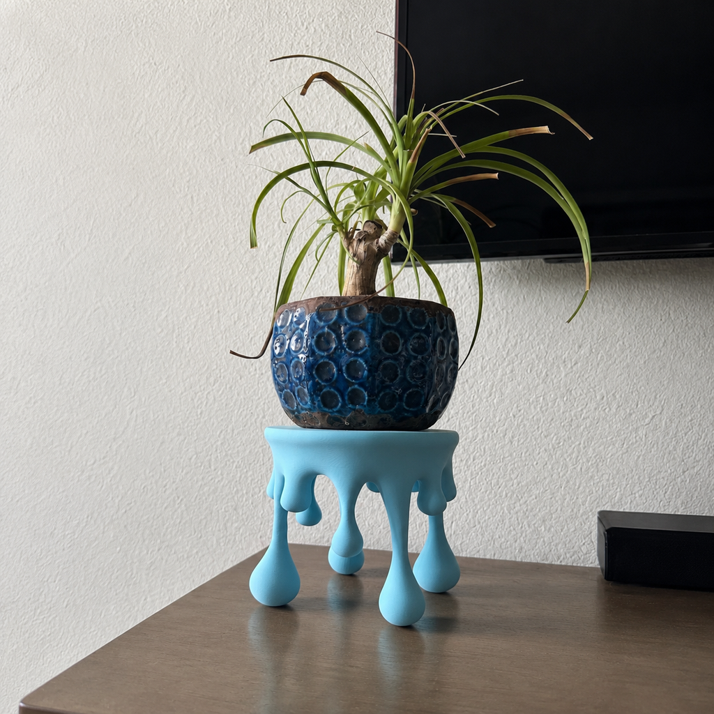 Dripping Plant Stand with Hidden Compartment