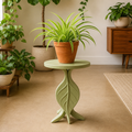 Leaf Stand