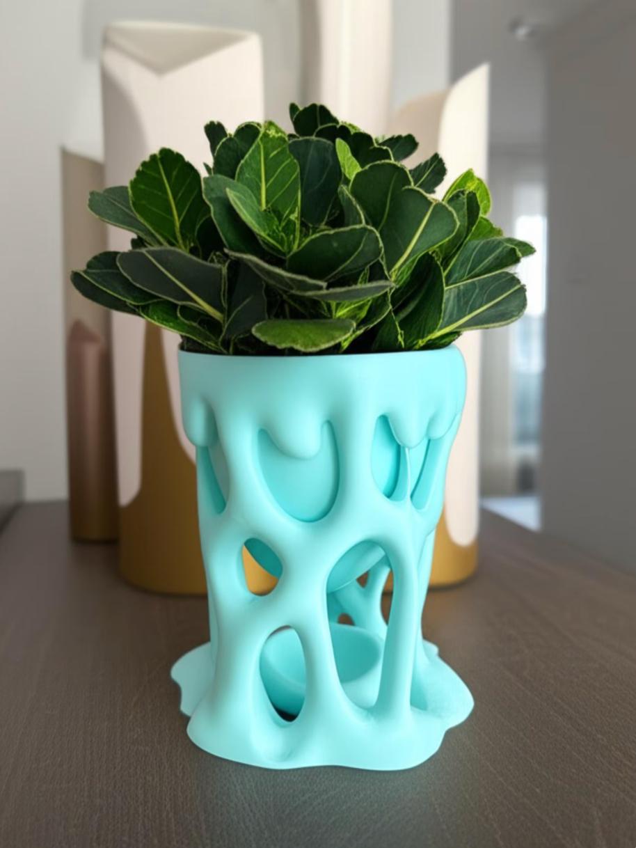 Melting Plant Pot + Drip Tray