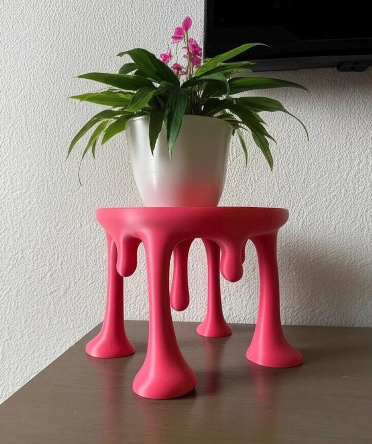 Drip Plant Stand