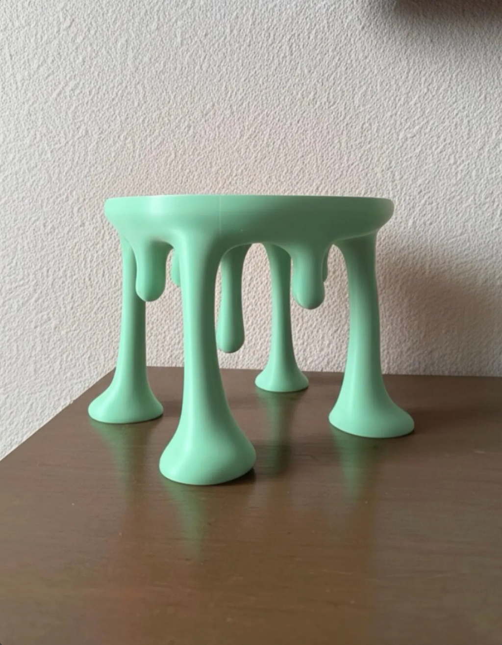 Drip Plant Stand